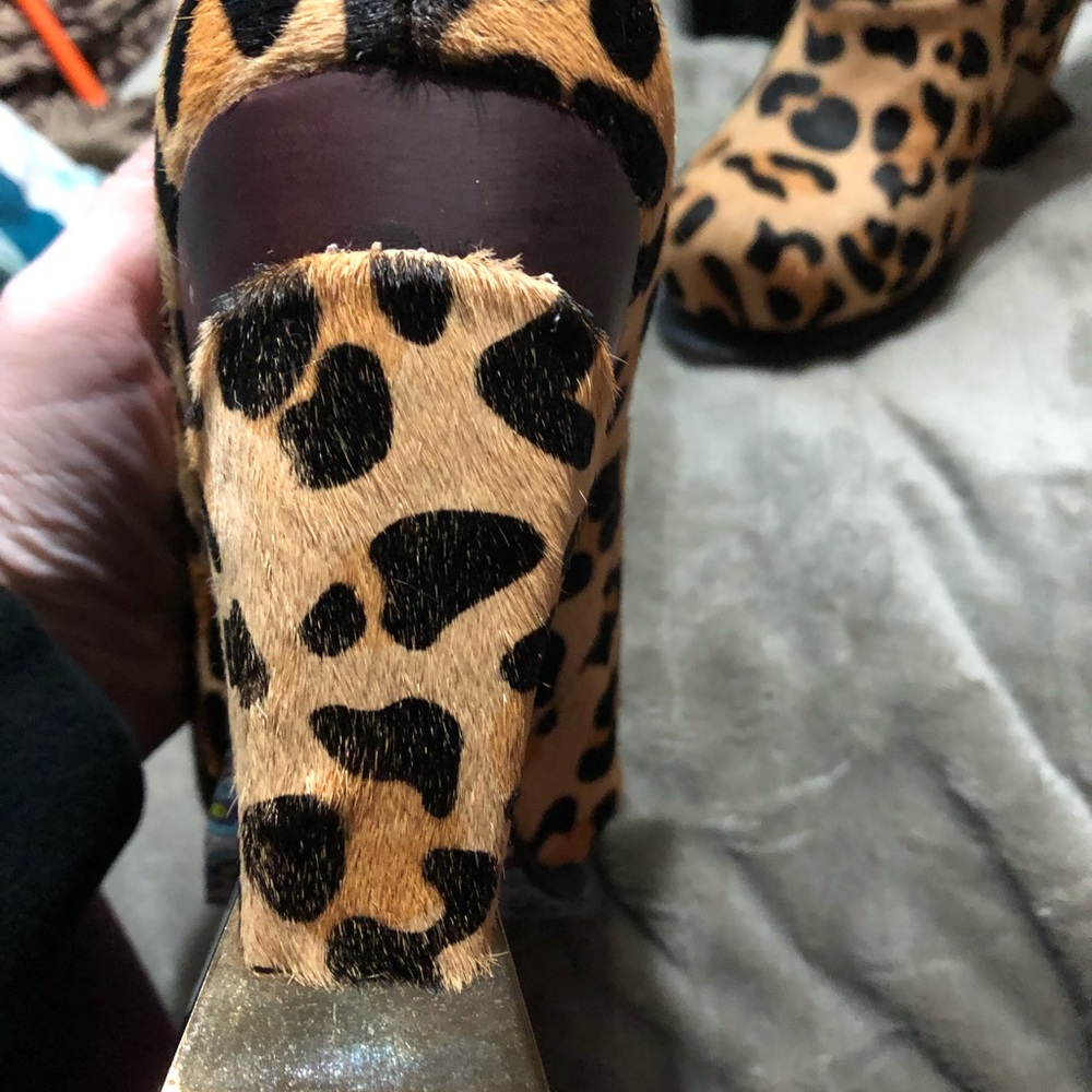 Size 8 Irregular Choice pumps? Booties? Platforms? - Picture 4 of 17